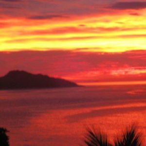 Meet your Posher, Mrsetiene